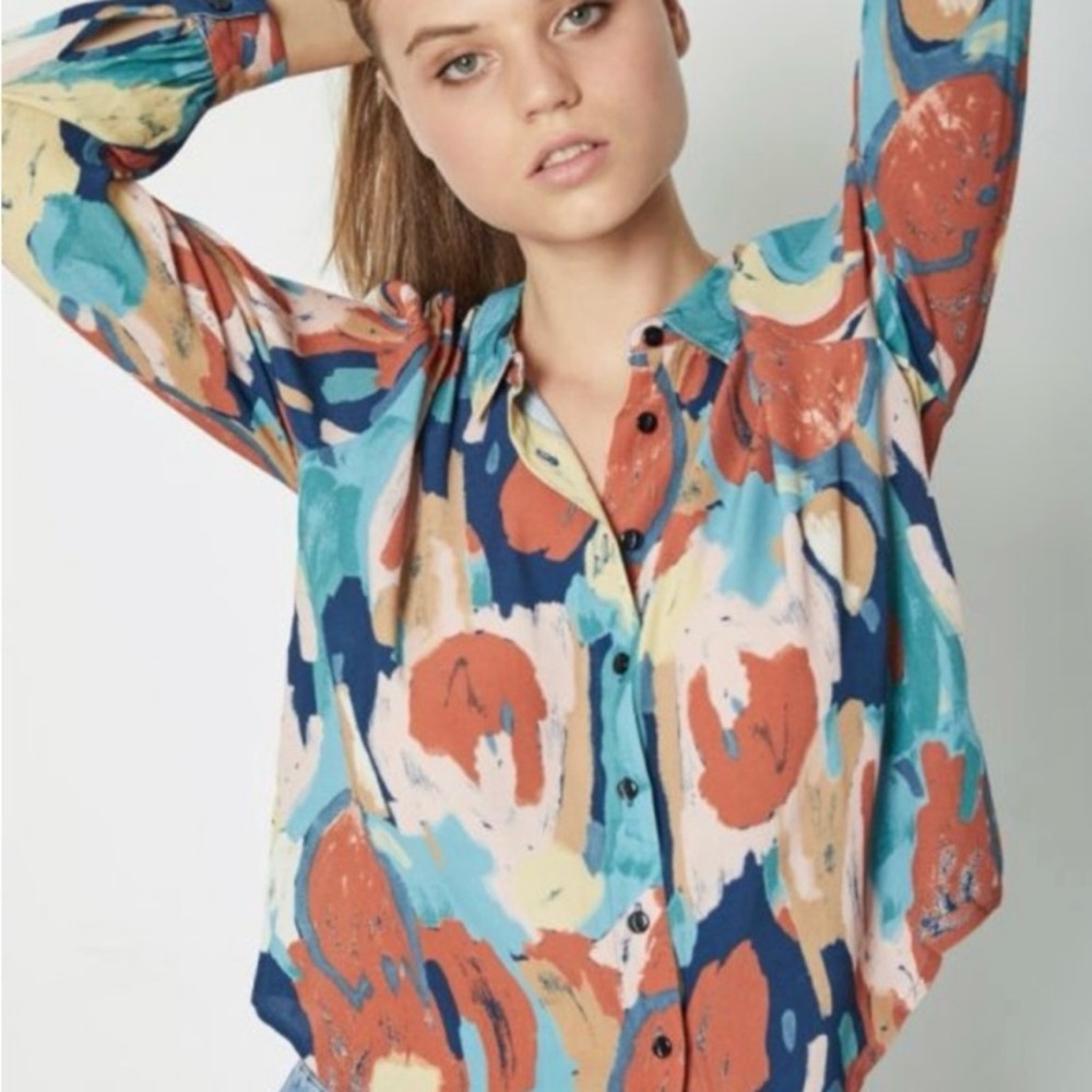 Rolla’s Painted Tulip Blouse